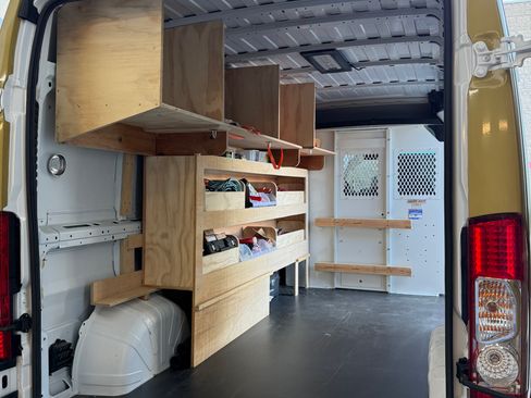 Used 2023 RAM ProMaster 2500 w/ Driver Convenience Group image 8