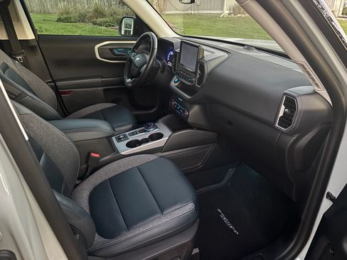 Used 2022 Ford Bronco Sport Outer Banks w/ Tech Package image 14