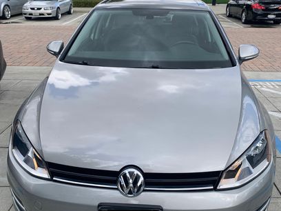Used 2017 Volkswagen Golf Wolfsburg Edition