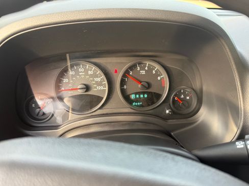 Used 2009 Jeep Patriot Sport FWD image 1