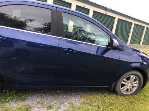 Used 2012 Chevrolet Sonic LT FWD image 4