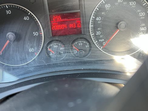 Used 2006 Volkswagen Jetta TDI image 6