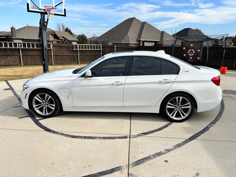 Used 2018 BMW 330e image 4