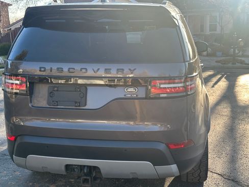 Used 2017 Land Rover Discovery HSE Luxury image 18