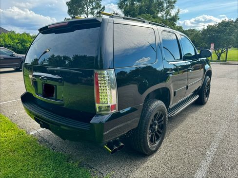 Used 2011 Chevrolet Tahoe LT AWD/4WD image 6