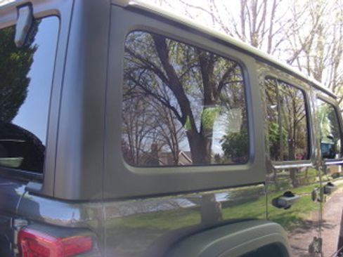 Used 2024 Jeep Wrangler Unlimited Rubicon 4xe w/ Capability Package AWD/4WD image 19