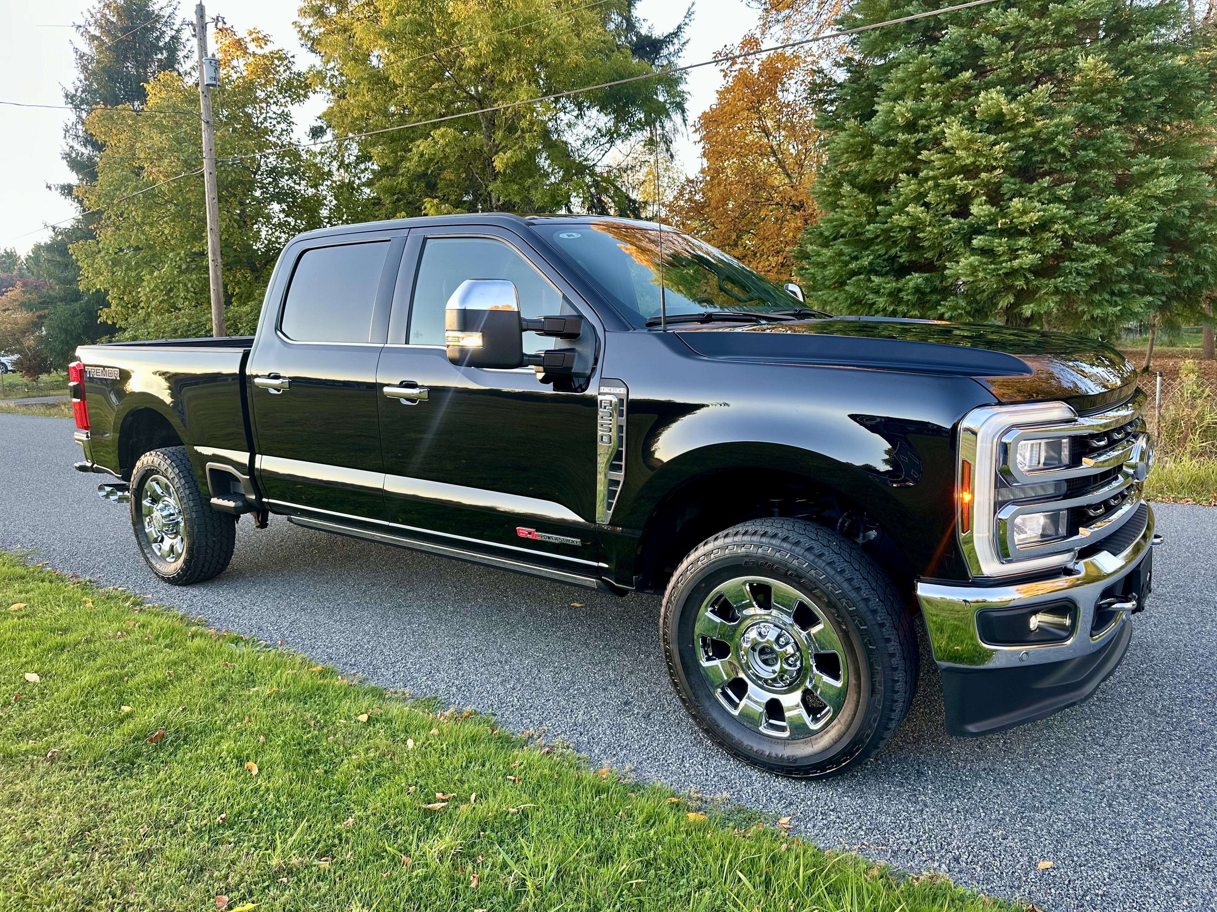 Used 2024 Ford F250 King Ranch w/ Chrome Package AWD/4WD image 6