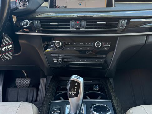 Used 2015 BMW X5 xDrive35d AWD/4WD image 12