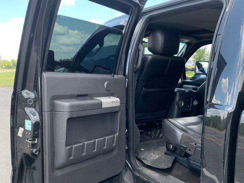 Used 2015 Ford F250 Lariat w/ Lariat Ultimate Package image 14