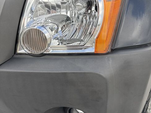 Used 2008 Nissan Xterra Off-Road w/ Technology Pkg AWD/4WD image 20