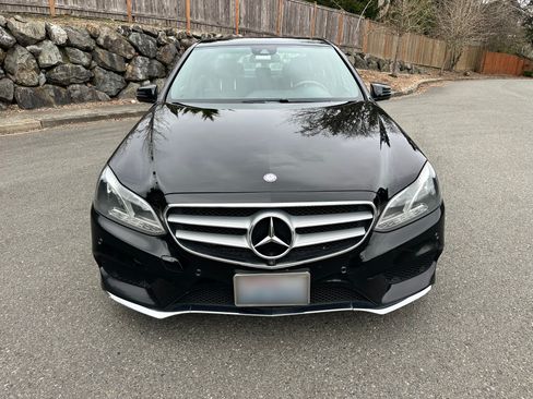 Used 2014 Mercedes-Benz E 350 4MATIC Sedan image 4