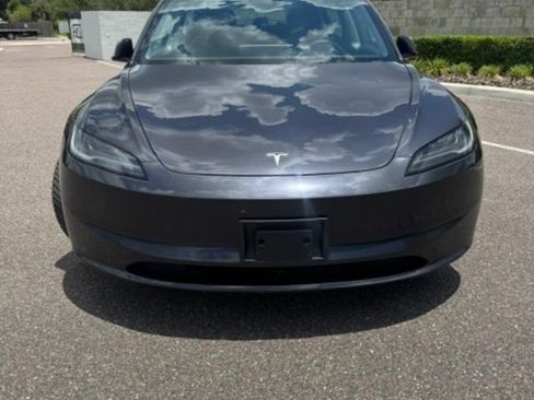 Used 2024 Tesla Model 3 Long Range AWD/4WD image 8