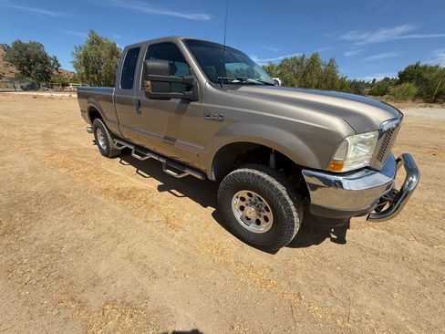 Used 2002 Ford F250 4x4 SuperCab Super Duty image 15