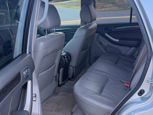 Used 2008 Toyota 4Runner Limited image 9