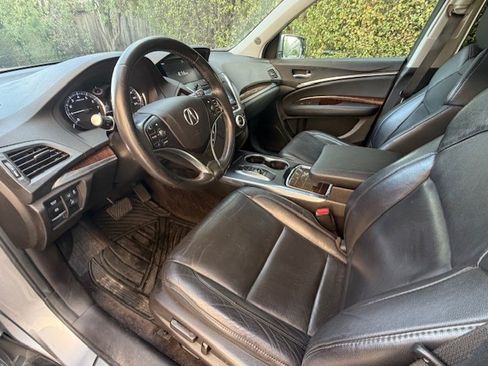 Used 2018 Acura MDX SH-AWD image 13