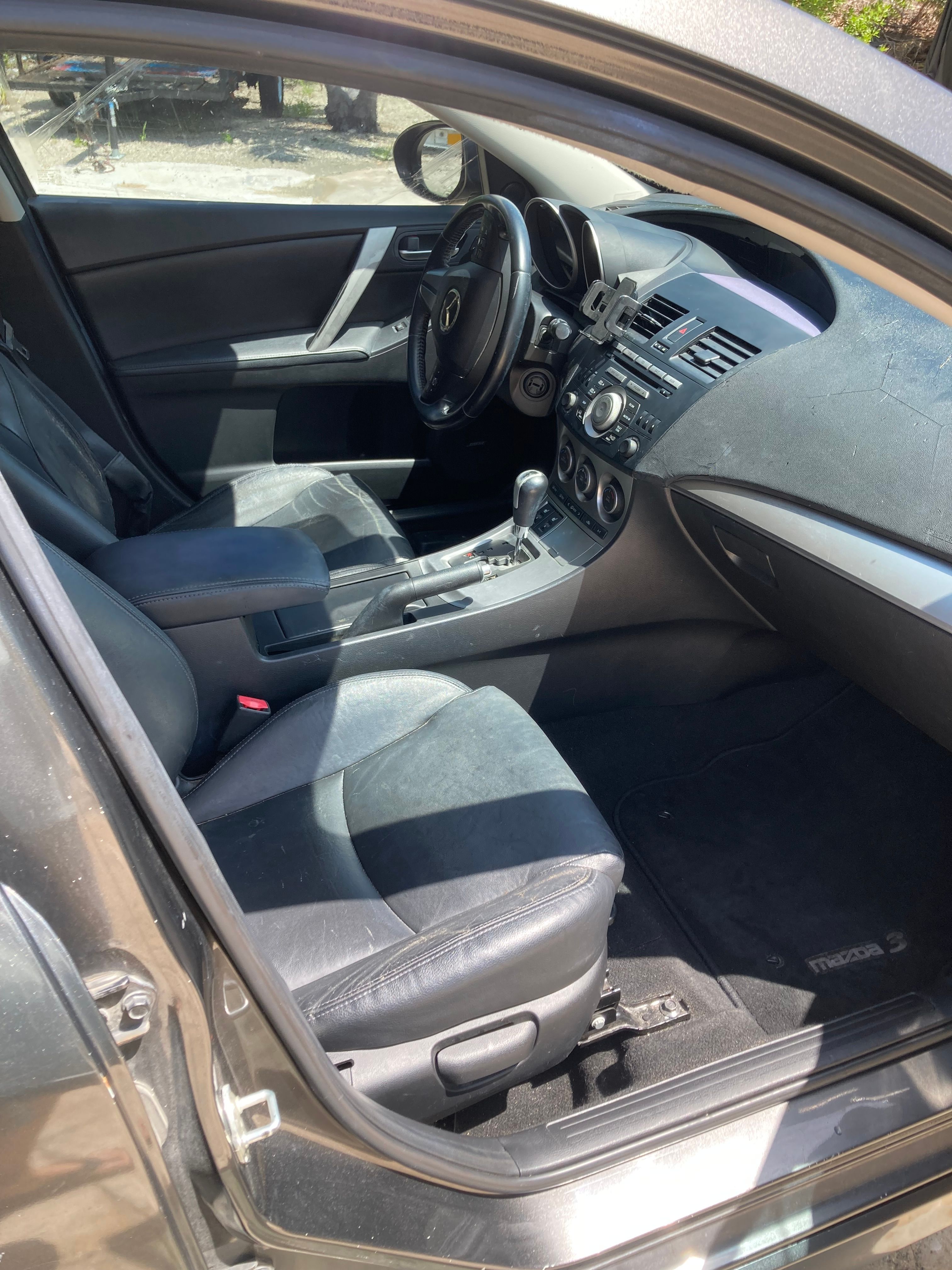 Used 2010 MAZDA MAZDA3 s Grand Touring FWD image 10
