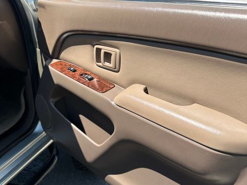 Used 1999 Toyota 4Runner Limited image 9