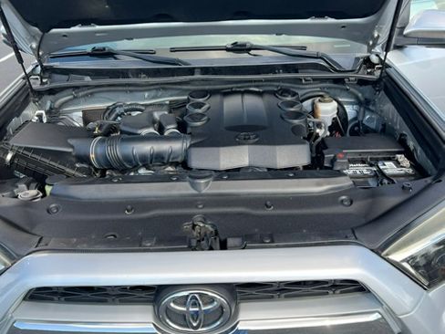Used 2016 Toyota 4Runner Limited RWD image 12