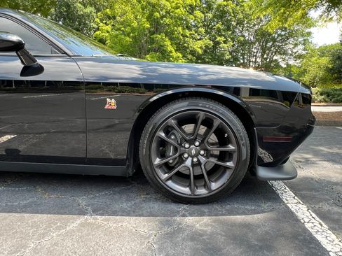 Used 2020 Dodge Challenger R/T Scat Pack RWD image 8
