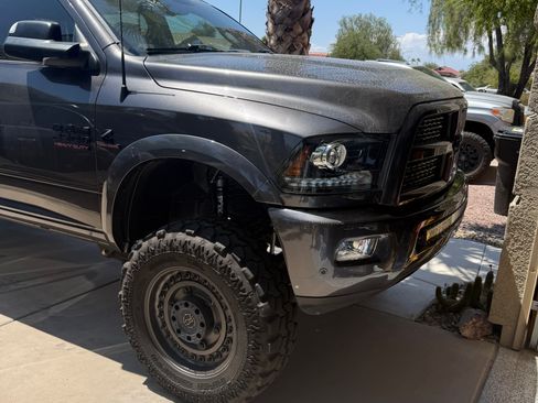Used 2017 RAM 2500 Laramie w/ Sport Appearance Group AWD/4WD image 15
