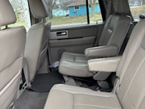 Used 2012 Ford Expedition Limited image 6