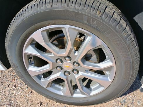 Used 2019 Chevrolet Traverse Premier w/ LPO, Roadside Safety Package image 18