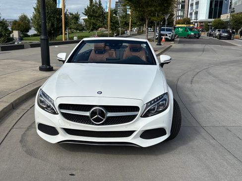 Used 2017 Mercedes-Benz C 300 4MATIC Cabriolet image 2
