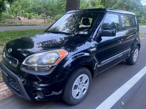 Used 2012 Kia Soul FWD image 6