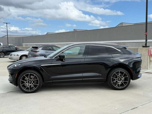 Used 2021 Aston Martin DBX image 13