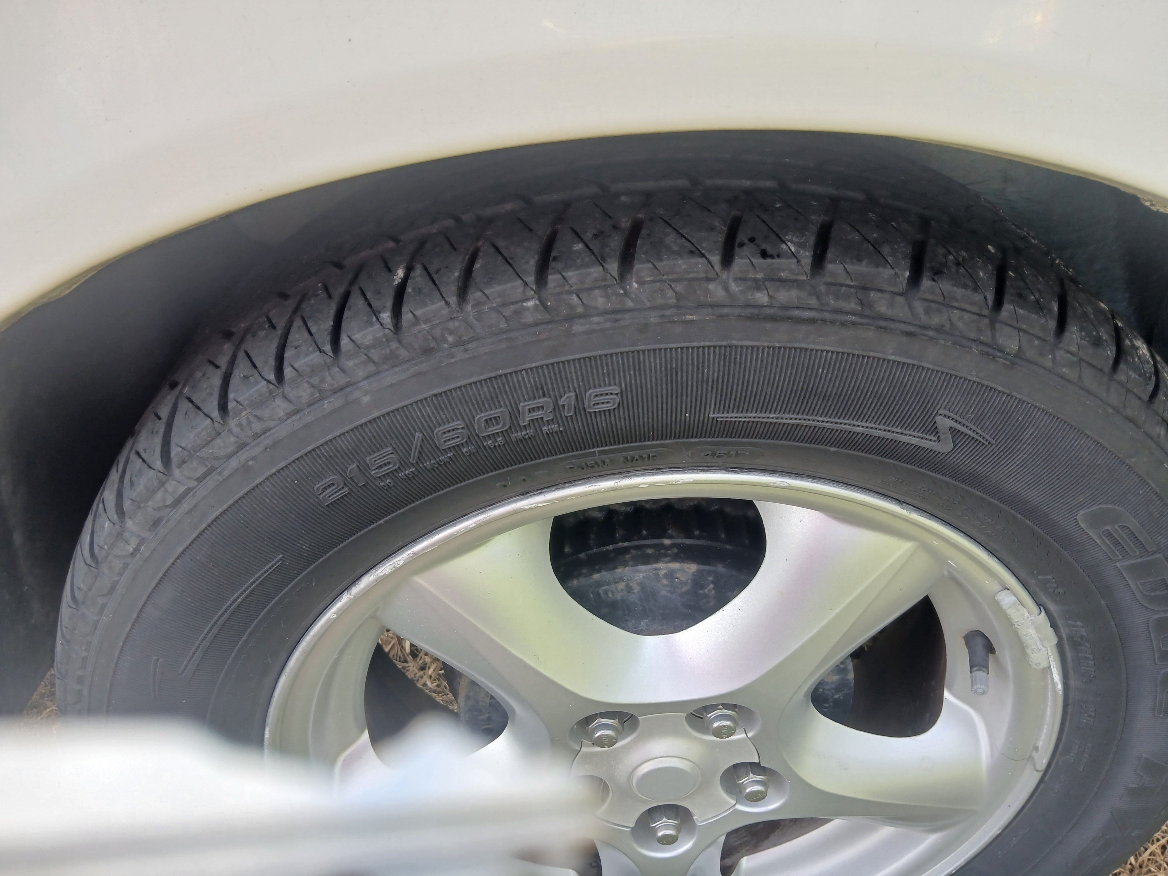 Used 2002 Ford Taurus SES FWD image 10