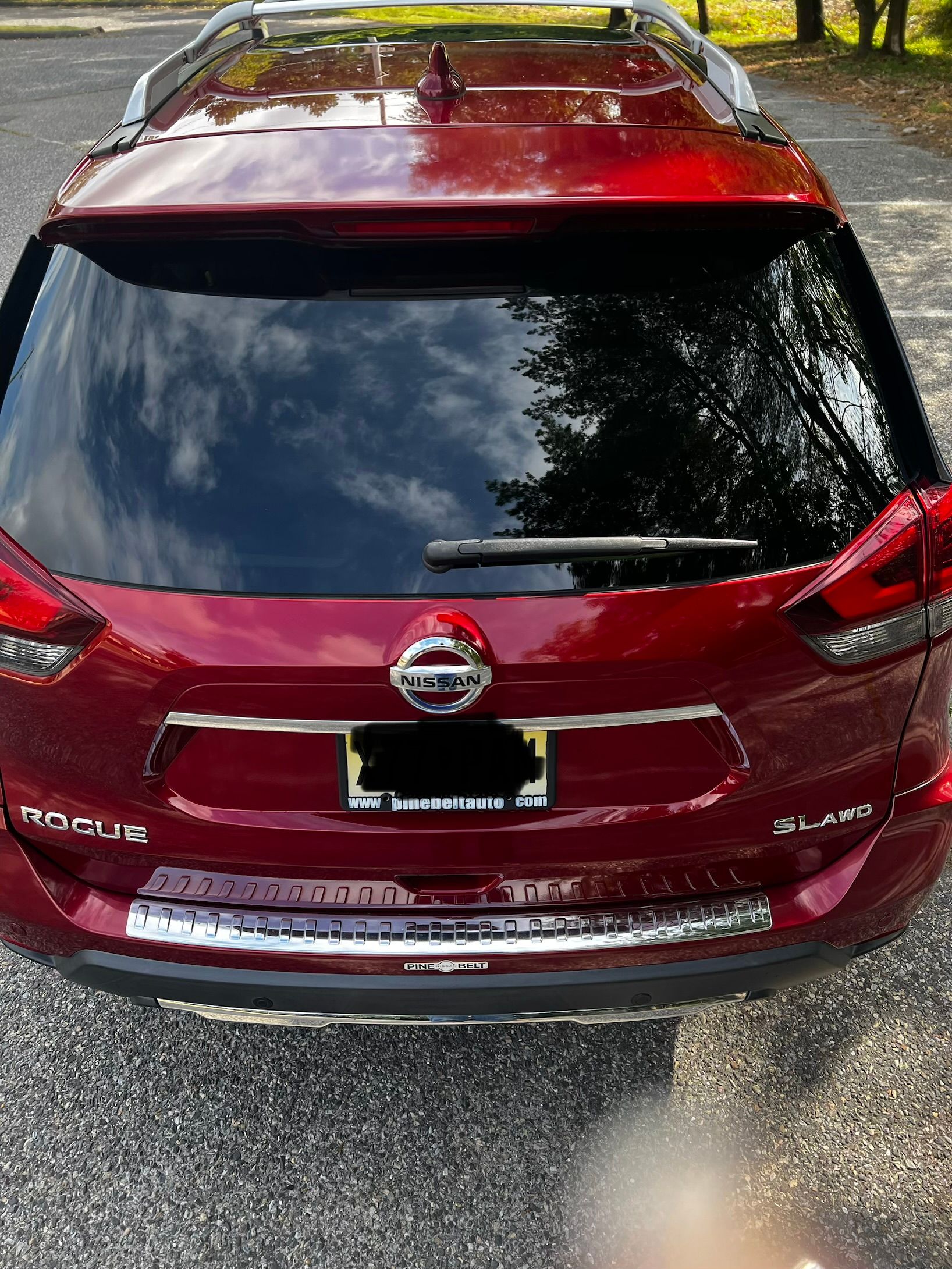 Used 2019 Nissan Rogue SL w/ Premium Package AWD/4WD image 2
