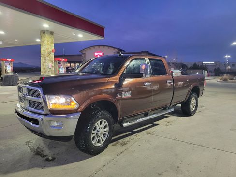 Used 2015 RAM 2500 Laramie image 15