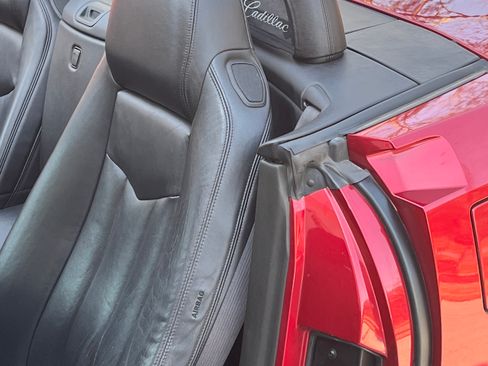 Used 2005 Cadillac XLR image 21