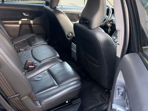 Used 2013 Volvo XC90 3.2 AWD/4WD image 11
