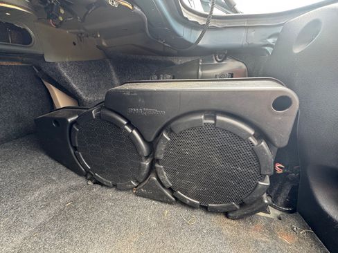 Used 2005 Ford Mustang GT Premium image 9