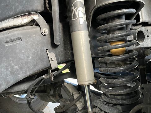 Used 2023 Jeep Wrangler Rubicon w/ Cold Weather Group AWD/4WD image 10