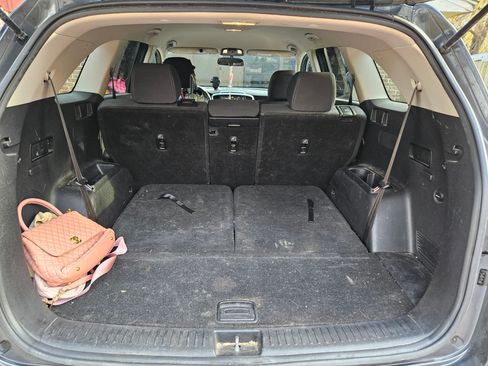 Used 2020 Kia Sorento LX image 12