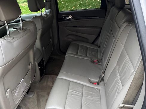Used 2013 Jeep Grand Cherokee Laredo image 10