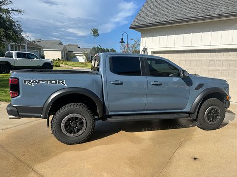 Used 2025 Ford Ranger Raptor AWD/4WD image 8