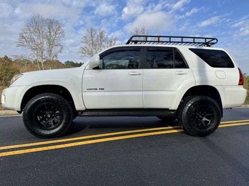 Used 2007 Toyota 4Runner Limited image 4