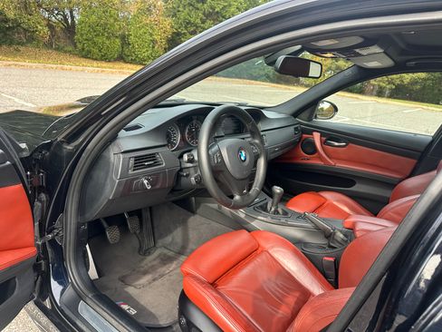 Used 2011 BMW M3 Sedan image 11