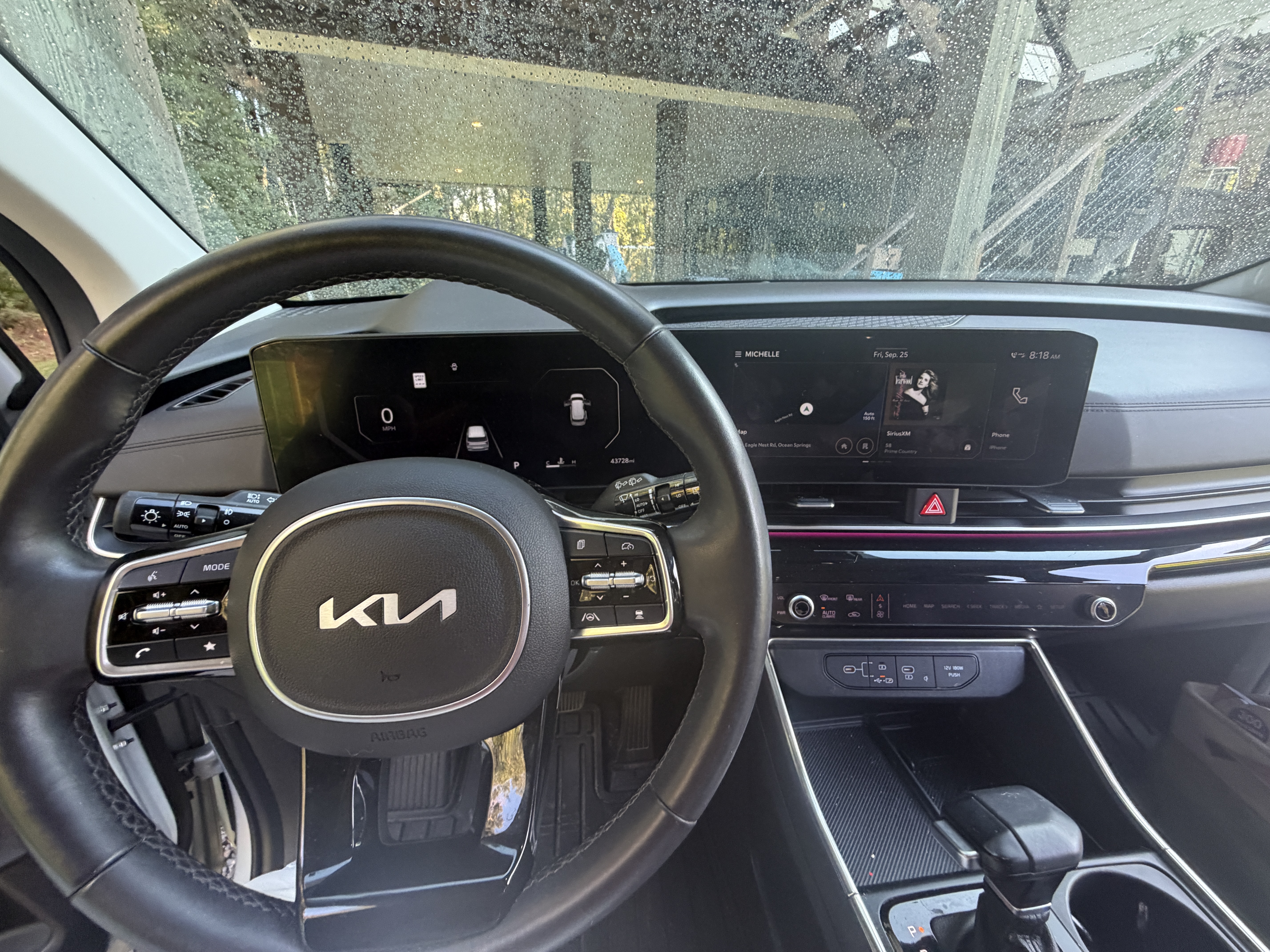 Used 2025 Kia Carnival SX Prestige FWD image 9