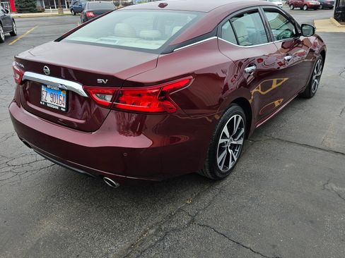 Used 2016 Nissan Maxima 3.5 SV image 2