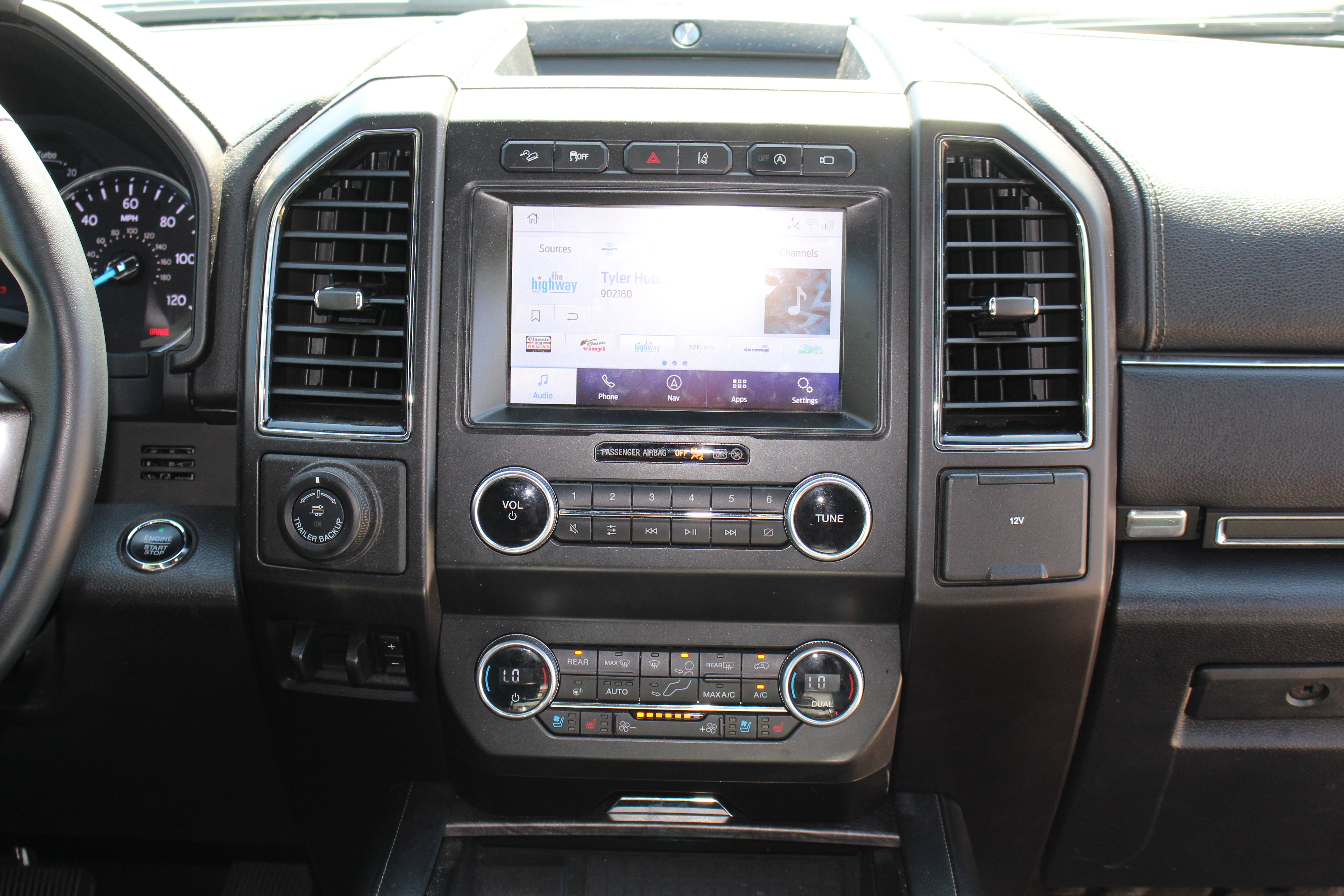 Used 2021 Ford Expedition Max Limited AWD/4WD image 12