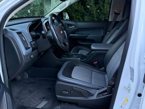 Used 2021 Chevrolet Colorado Z71 w/ Safety Package image 14