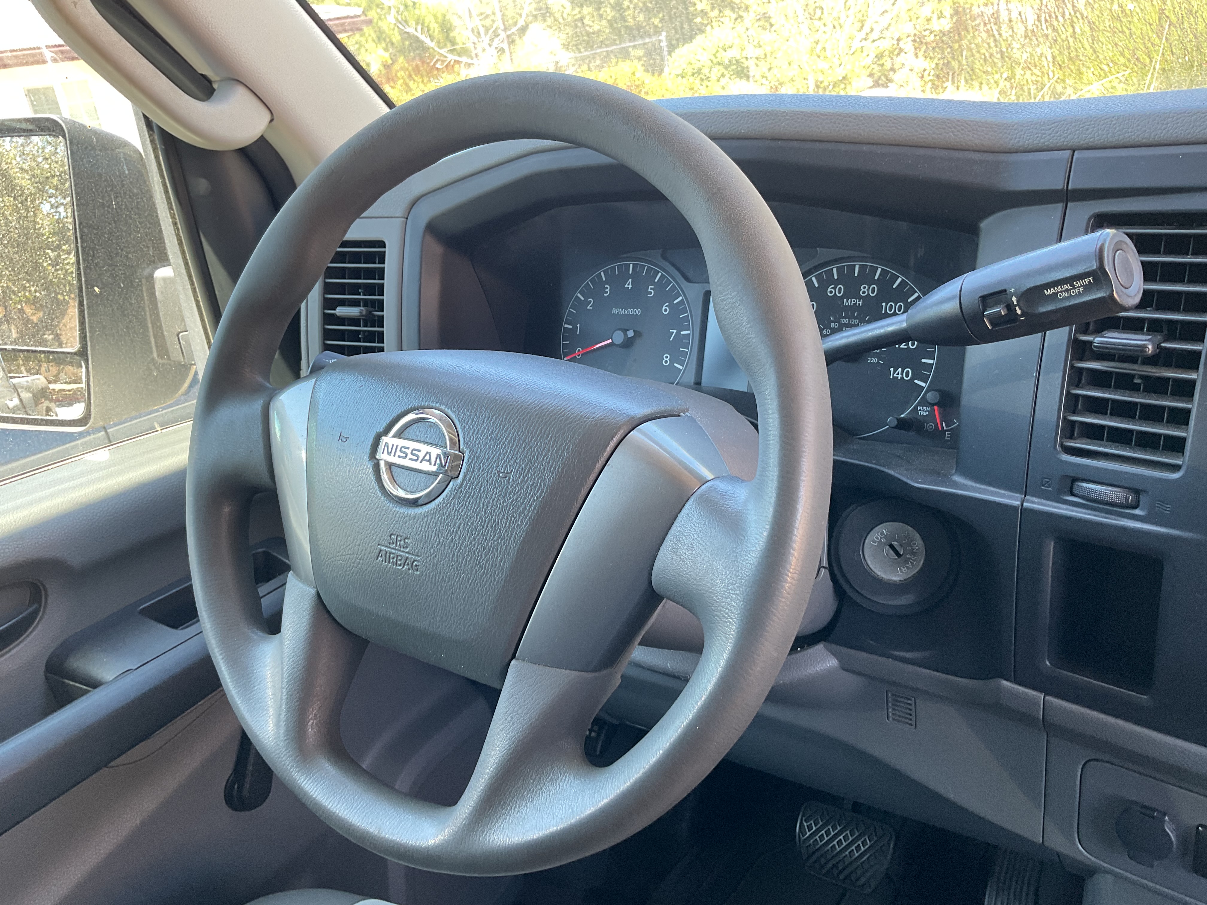 Used 2012 Nissan NV 2500 S w/ Side Curtain Airbag Pkg RWD image 8