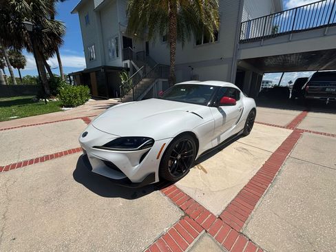 Used 2020 Toyota Supra Launch Edition image 2