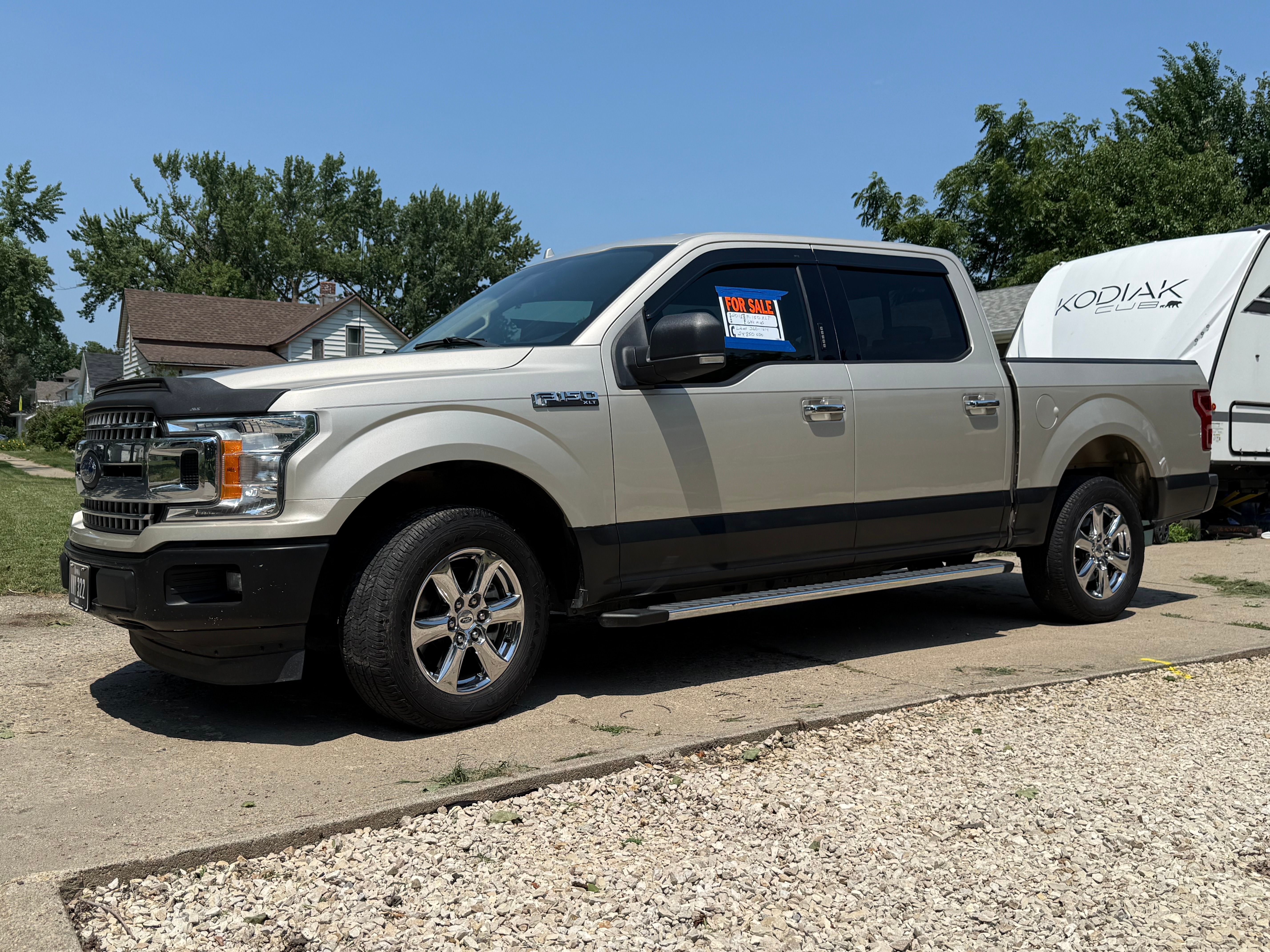 Used 2018 Ford F150 XLT w/ Equipment Group 302A Luxury RWD image 9