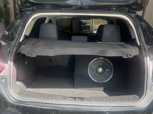 Used 2014 Ford Focus SE w/ SE Sport Package image 11