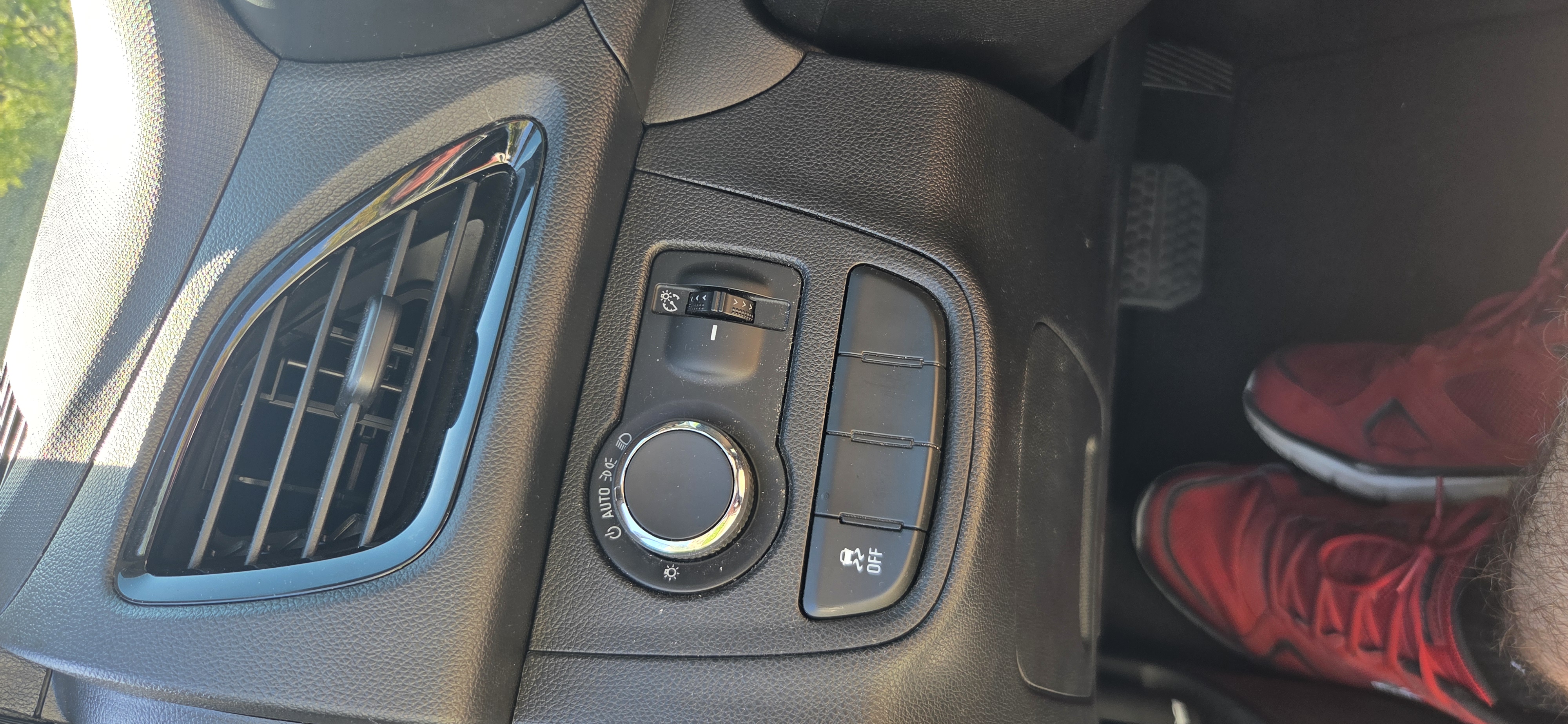 Used 2016 Chevrolet Spark LS FWD image 15